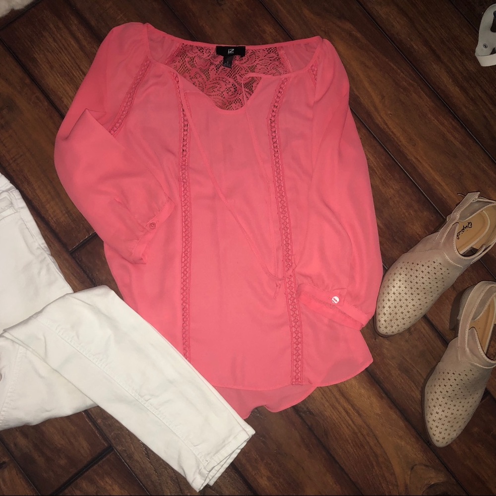 Pink women’s 3/4 sleeve lace blouse